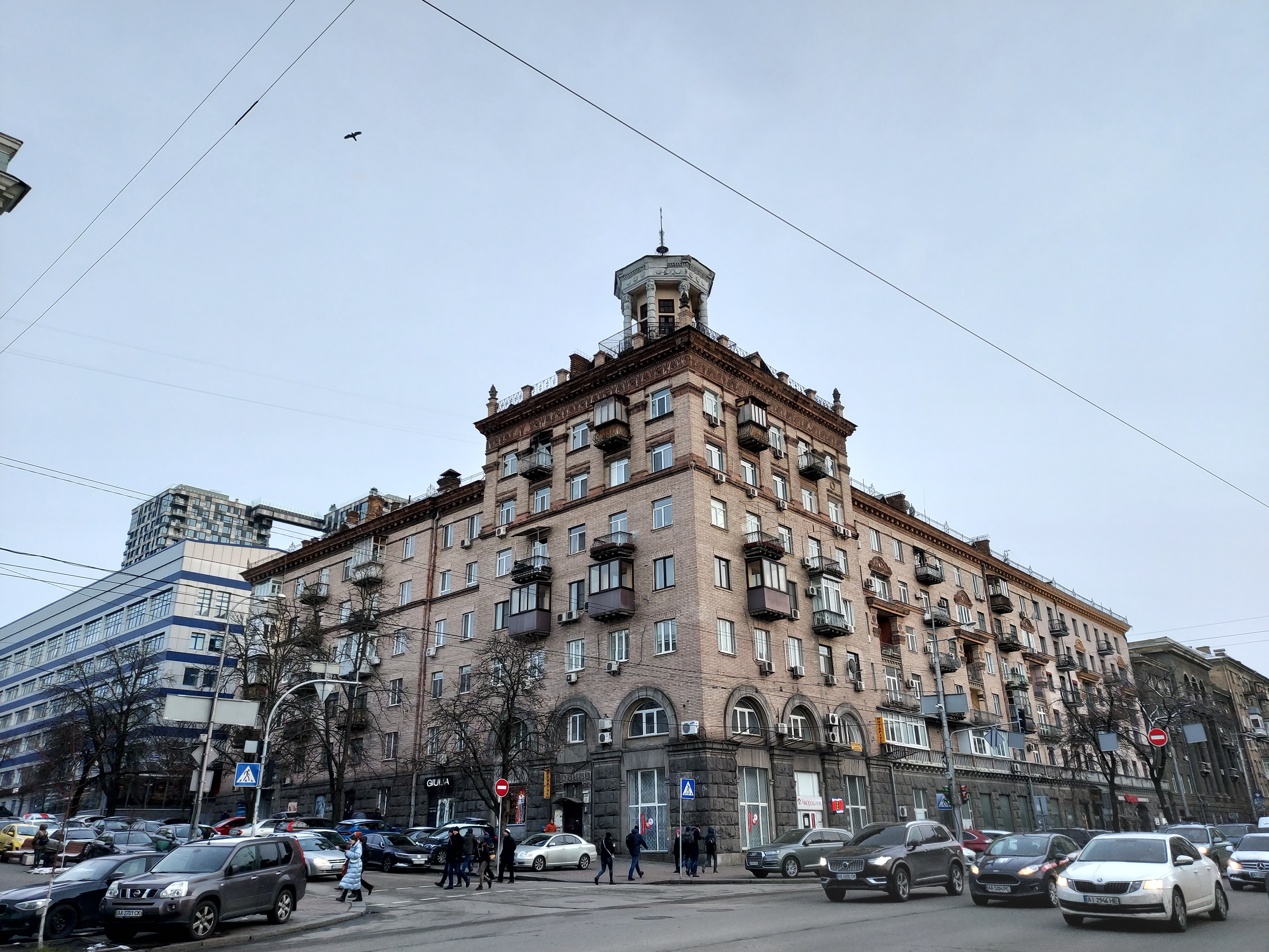 Огляд Samsung Galaxy S10 Lite: флагман на мінімалках-218