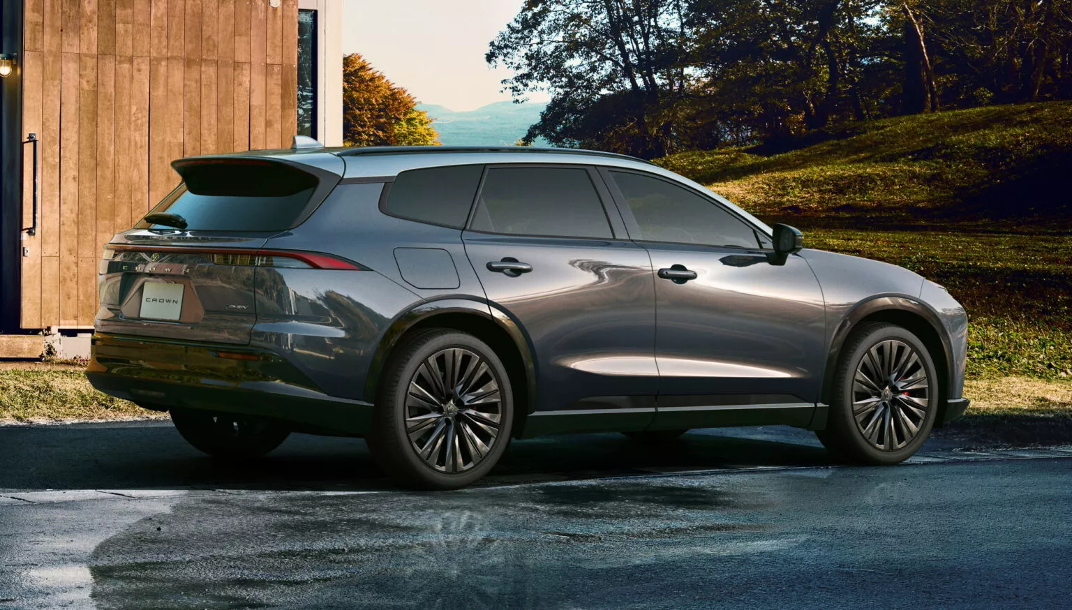 Салон Toyota Crown Estate с цифровым кокпитом