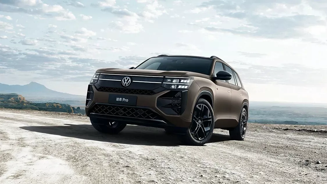 Volkswagen Teramont Pro - front view