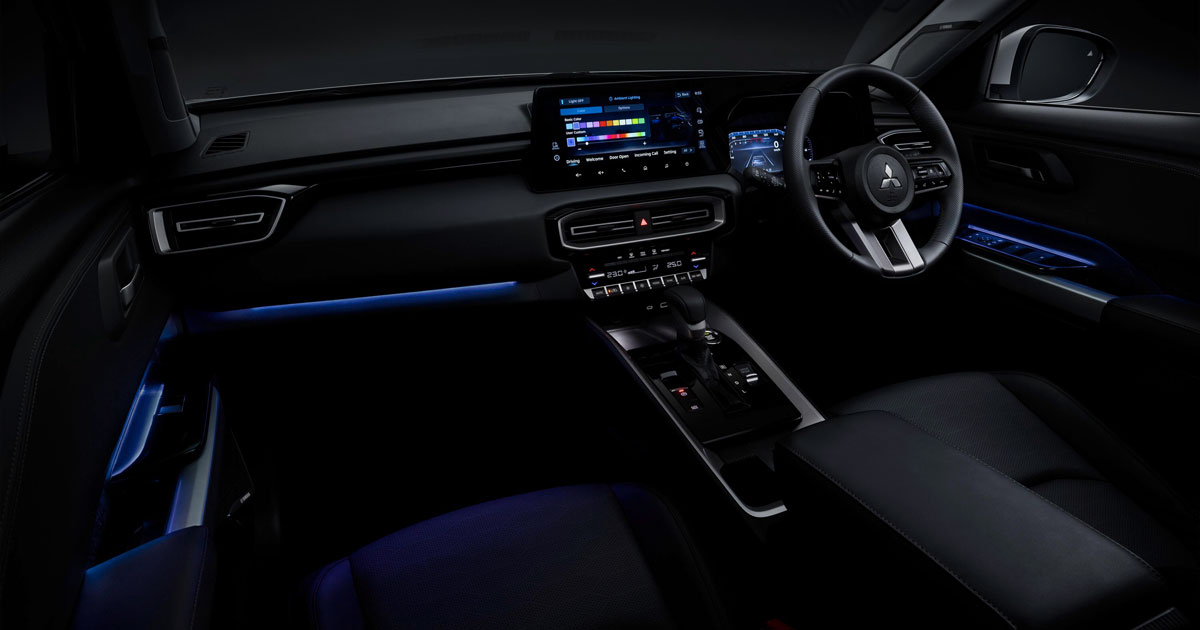 Mitsubishi Destinator - panoramic roof.