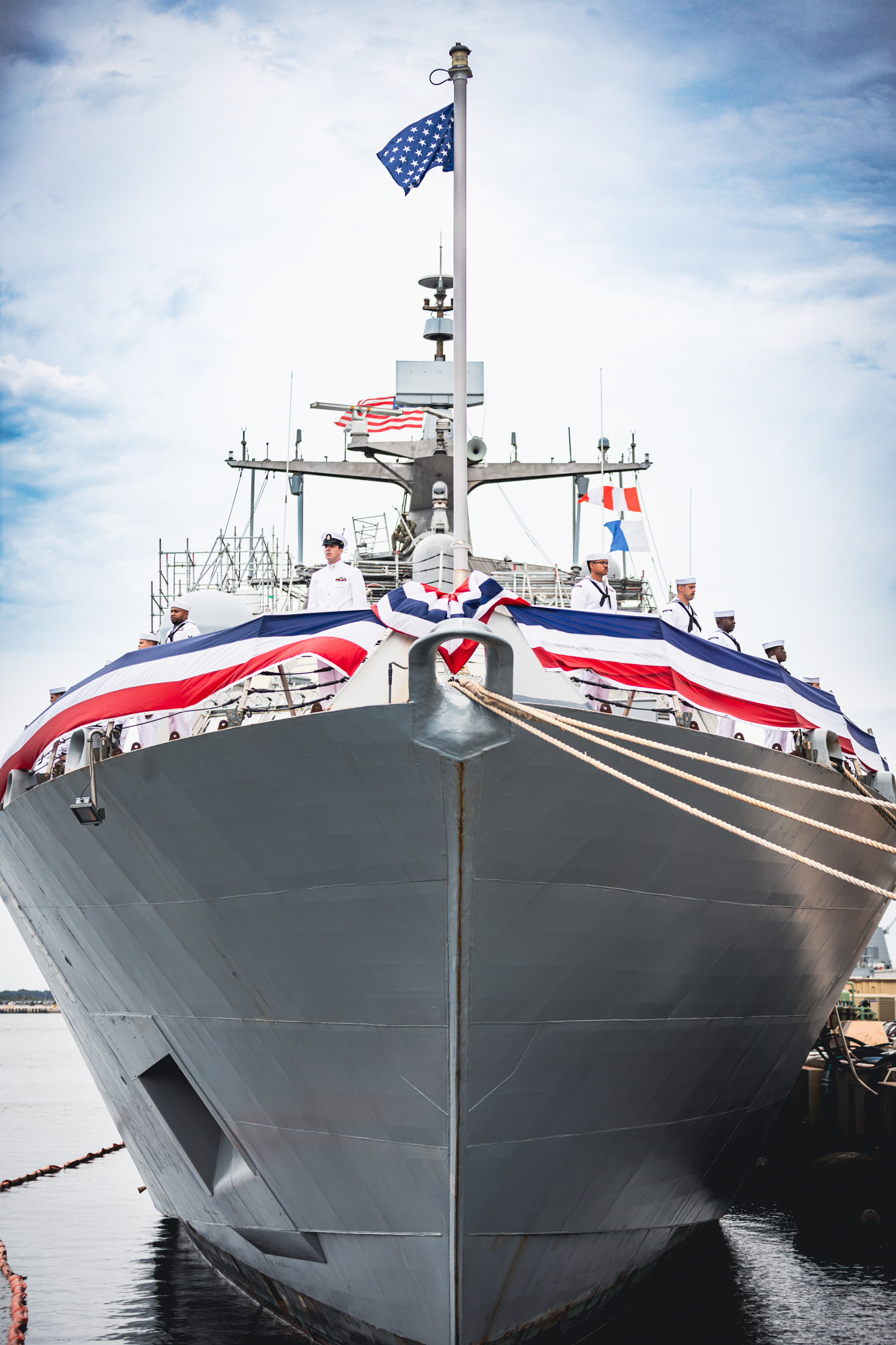 ВМС США списали проблемний корабель USS Milwaukee вартістю $437 млн, який допоміг вилучити 954 кг кокаїну на суму $30 млн