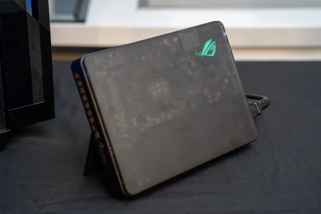 Компактність Asus XG Mobile 2025