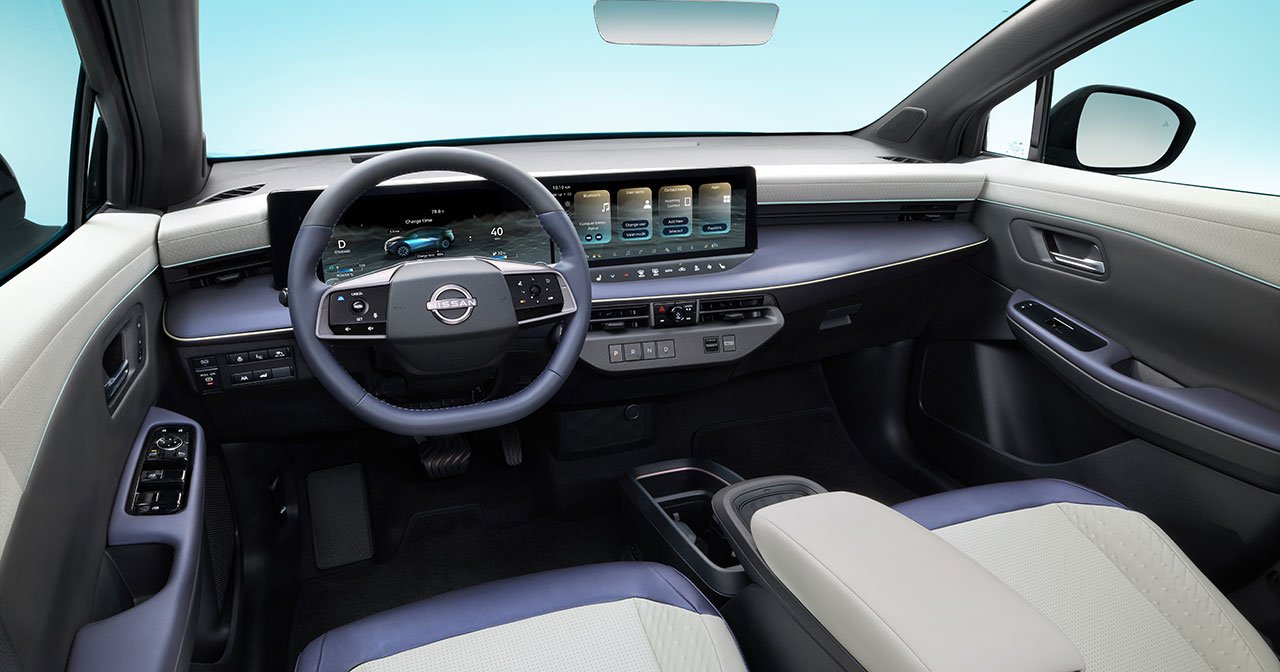 Nissan Leaf 2026 студийное изображение 1