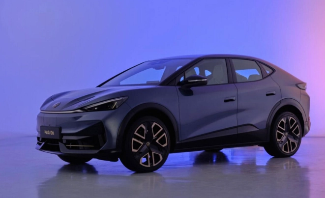 Купе-кроссовер Volkswagen ID. Unyx 06