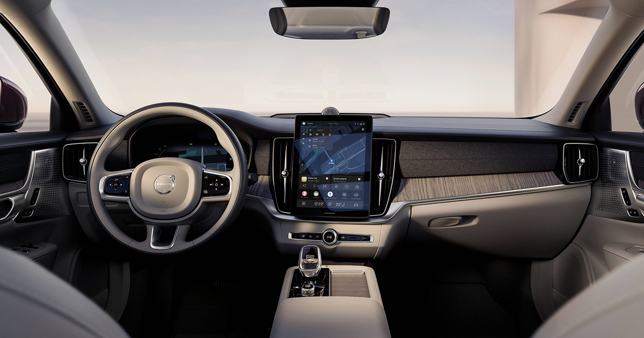 Interior of the updated Volvo S90 with a new screen