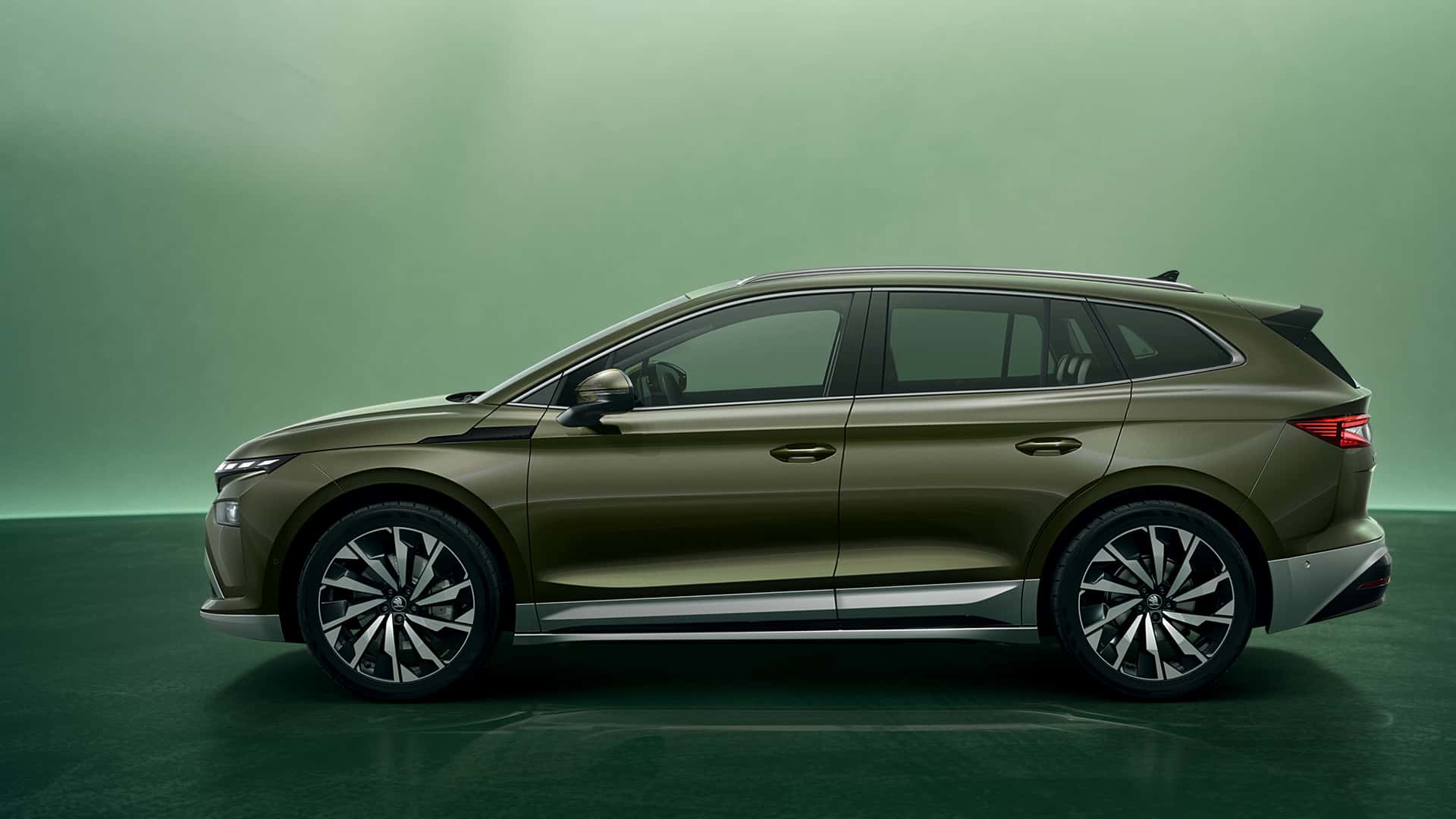 Третье изображение обновленных Skoda Enyaq и Enyaq Coupe