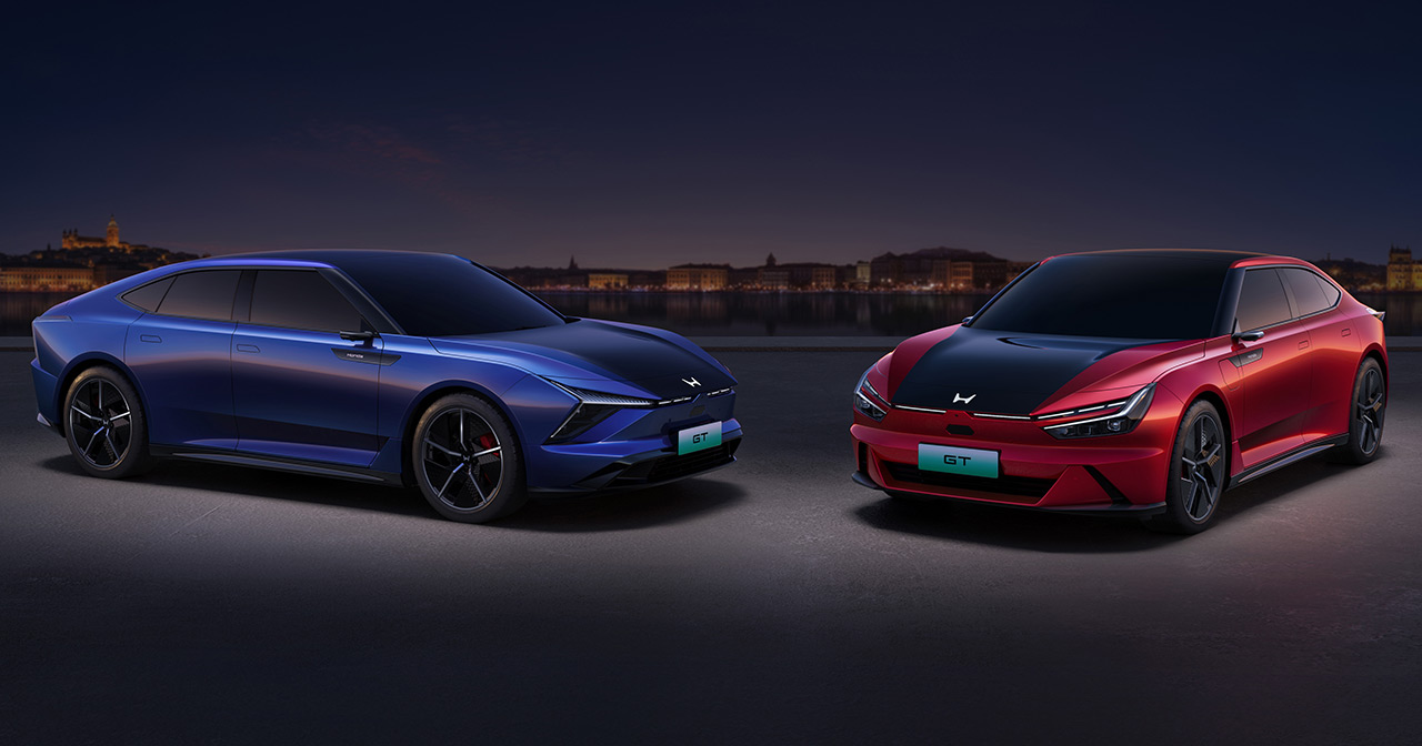 Dongfeng Honda GT (слева) и GAC Honda GT (справа). Иллюстрация: Honda