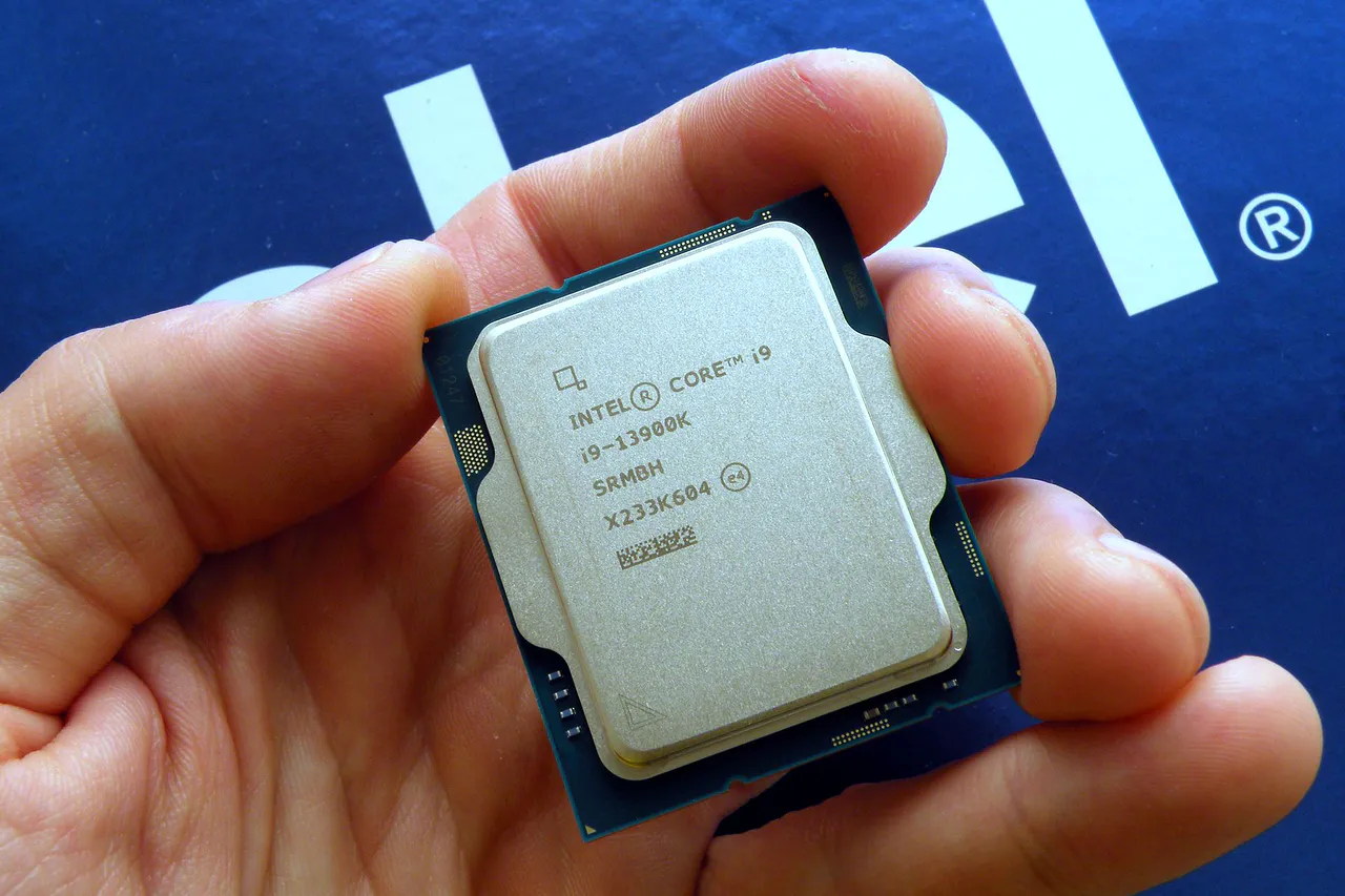 Intel Core i9-13900K broke the world overclocking record among consumer processors, which lasted more than eight years