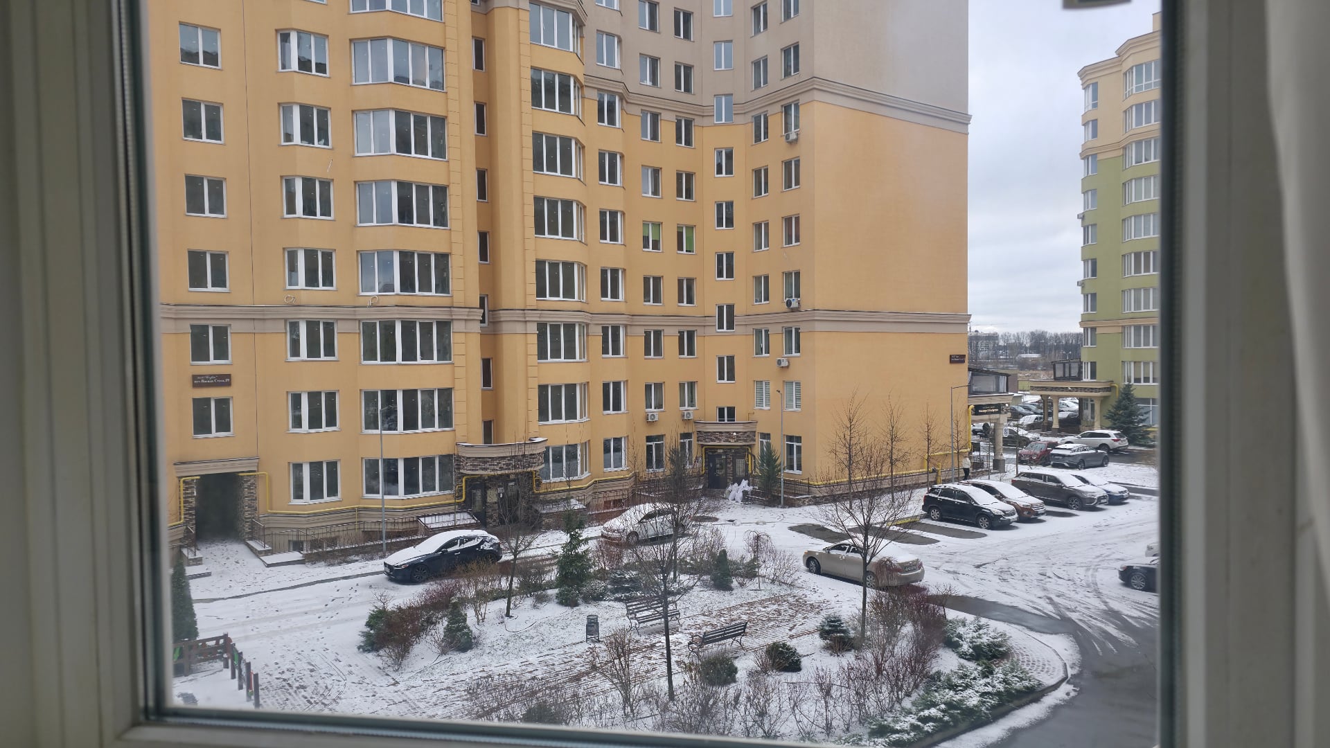 Приклади фото з 50 МП камери
