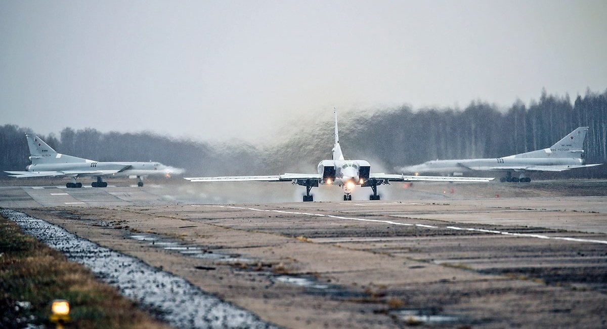L'Ukraine a officiellement confirmé son implication dans une nouvelle attaque contre un aérodrome russe abritant des bombardiers supersoniques Tu-22M3 à capacité nucléaire.