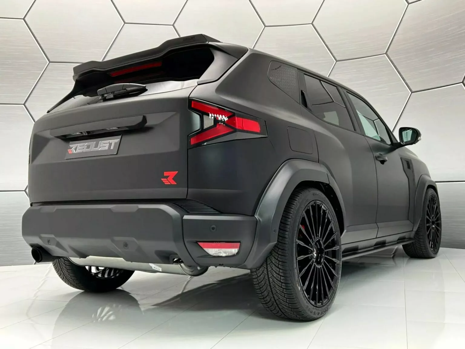 Dacia Duster RS - front of the car