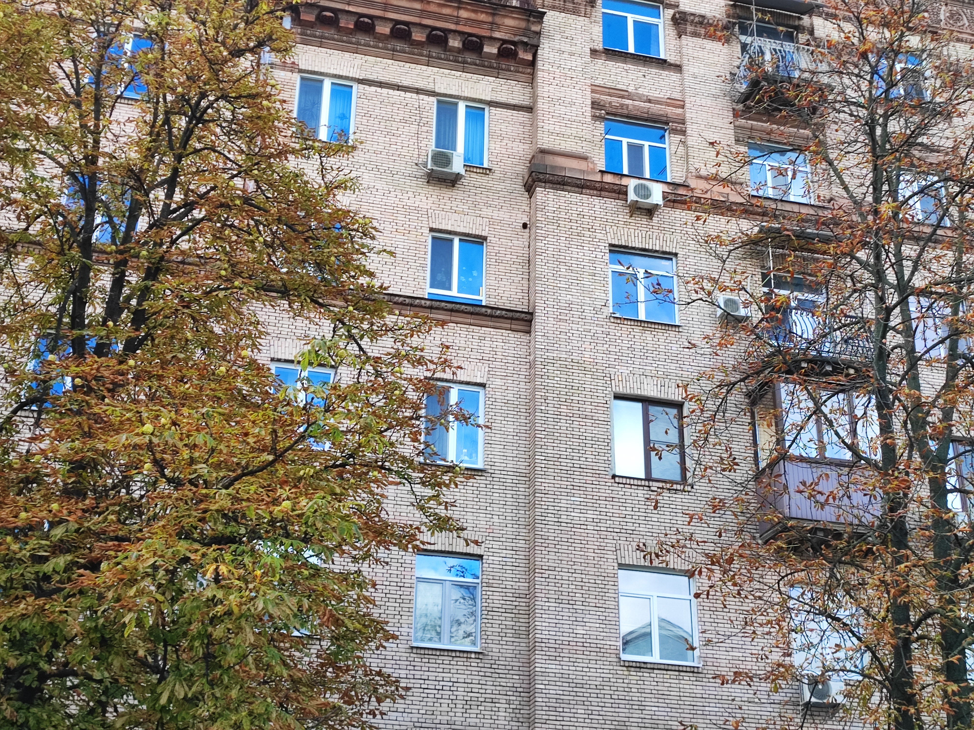 Огляд Xiaomi 11T Pro: топовий процесор і повна зарядка за 20 хвилин-388