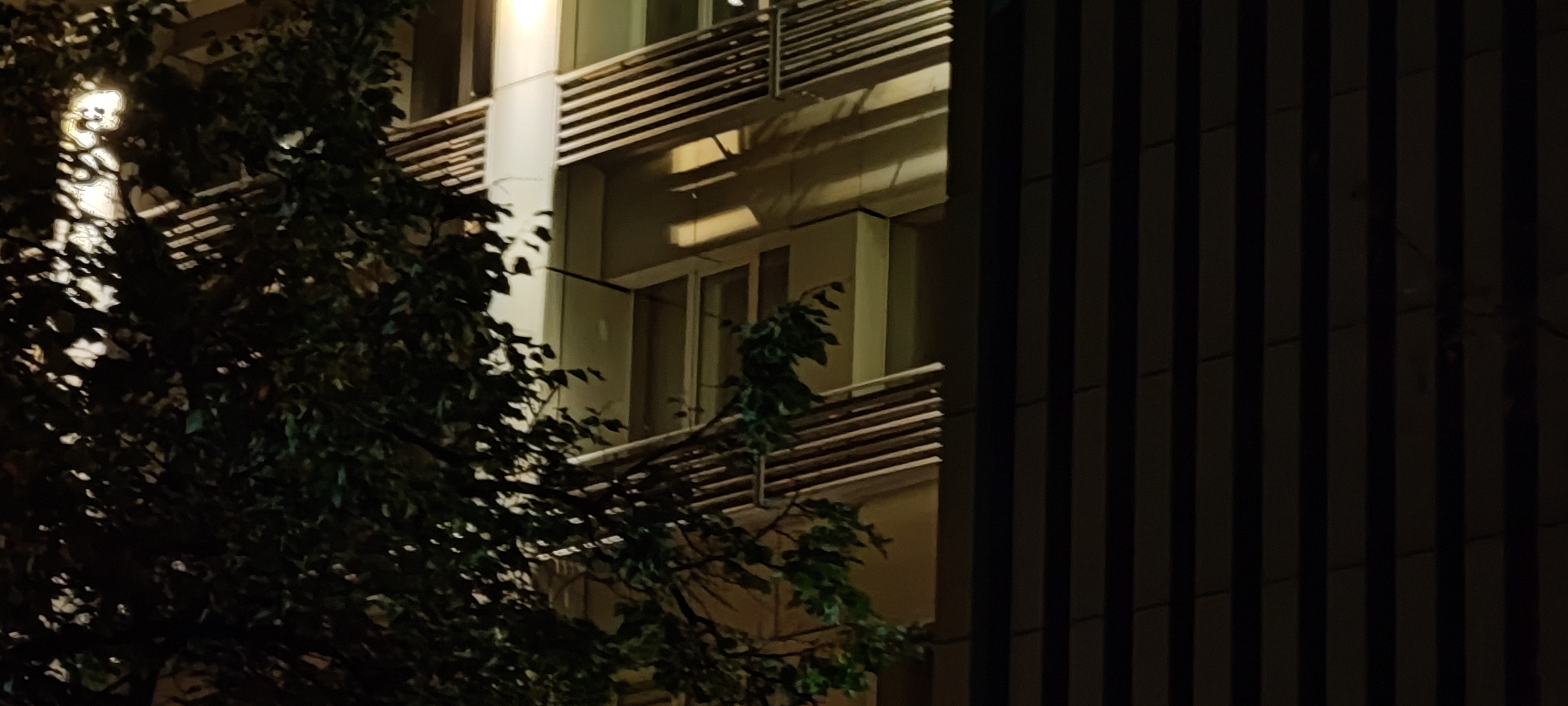 Xiaomi MIX 4 with my own eyes: a sub-screen front camera that you really can't see-100