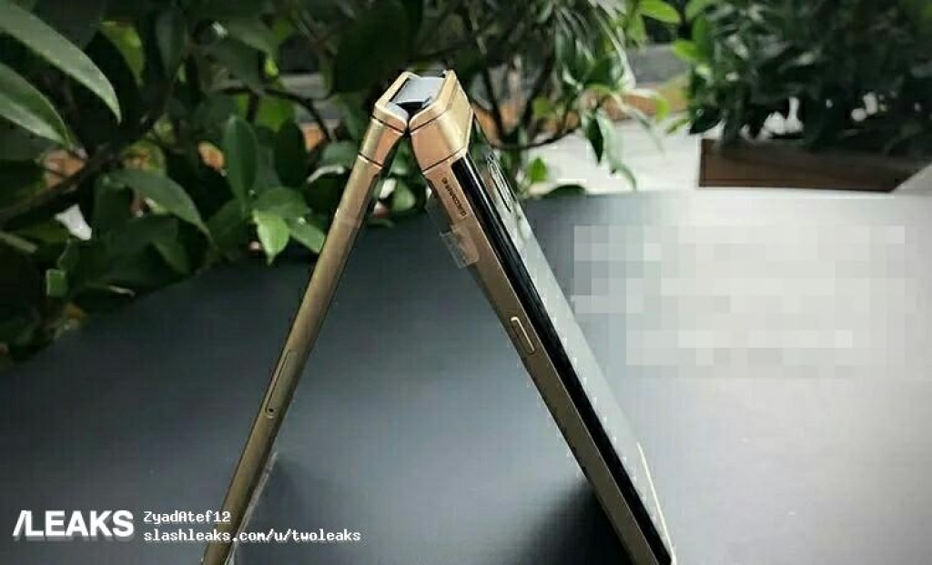 Samsung W2018 1.jpg