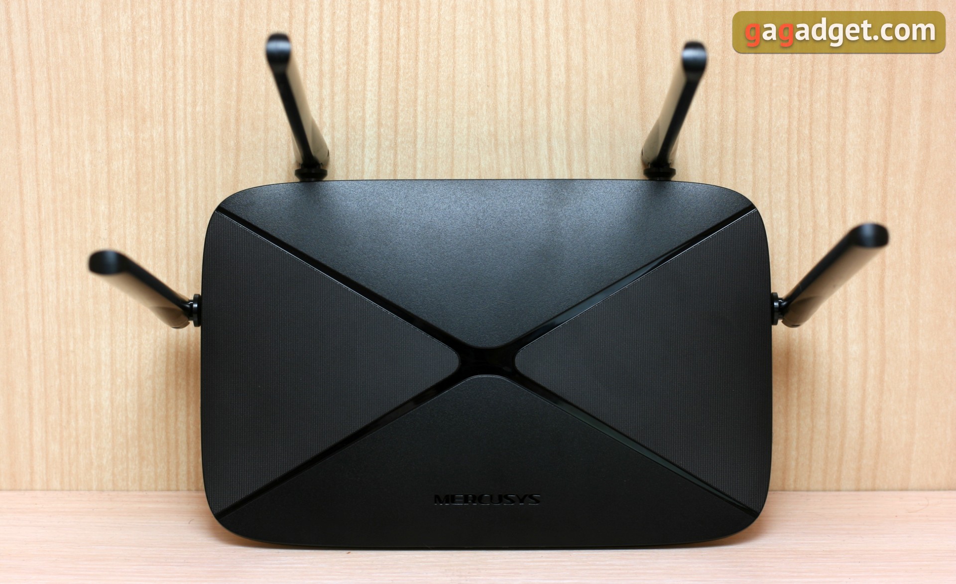 Огляд Wi-Fi роутера Mercusys AC12G: доступний гігабіт