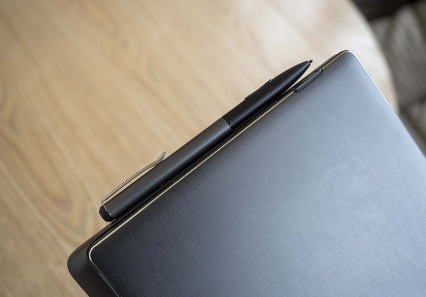 alcatel-plus-12-pen-magnet.jpg