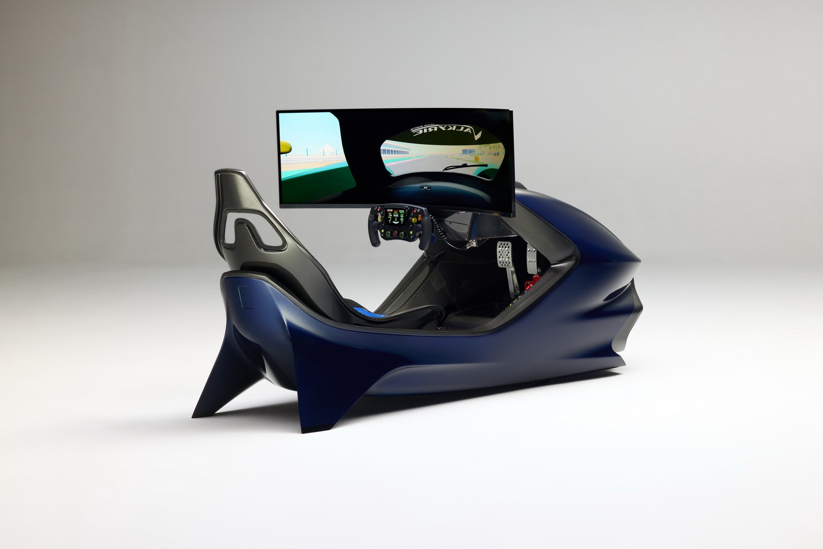 Гоночный симулятор Aston Martin AMR-C01-R