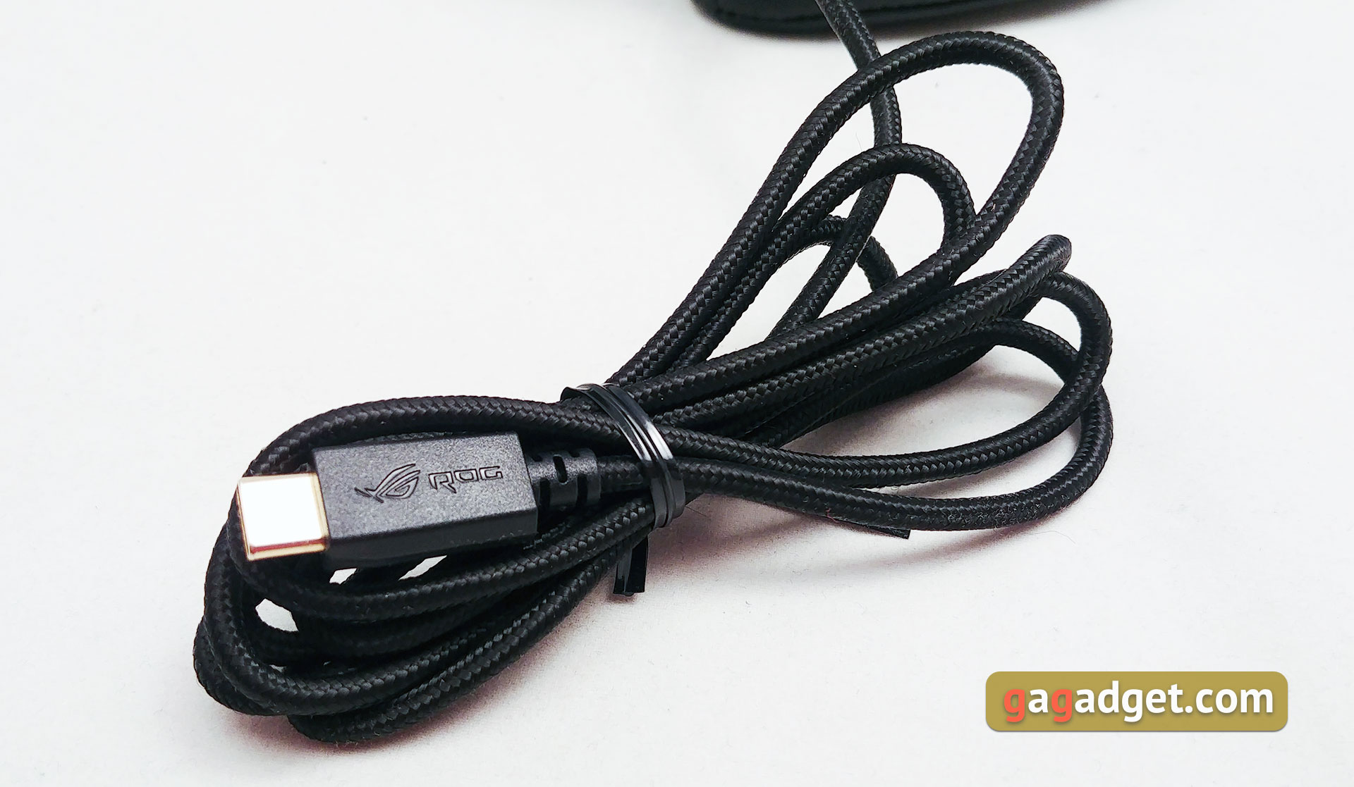 asus-rog-delta-16.jpg