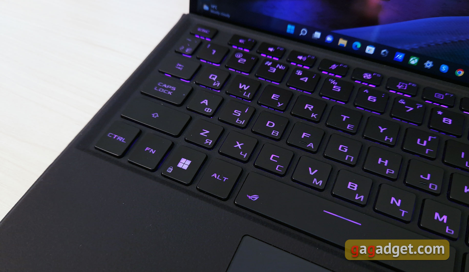ASUS ROG Flow Z13 (2022) review: The most powerful gaming tablet-51