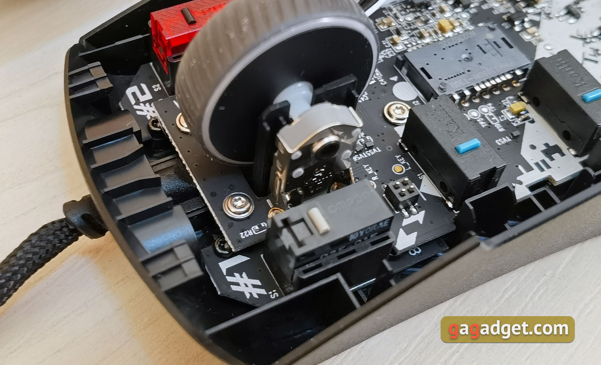 Огляд ASUS ROG Keris: надлегких ігрова миша з швидким сенсором-20