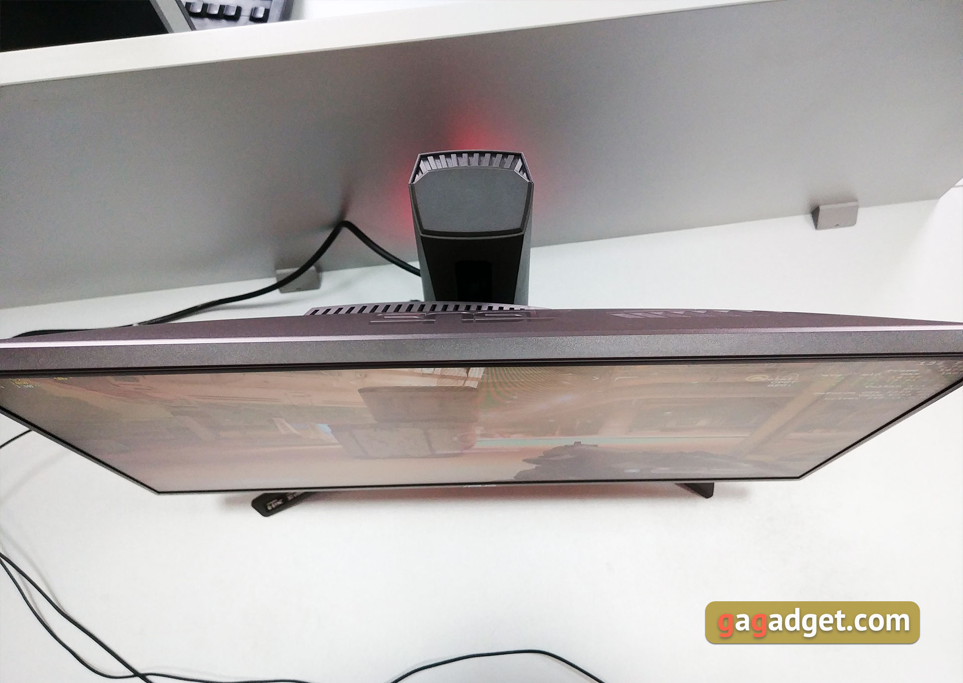 asus-rog-strix-pg258q-21.jpg