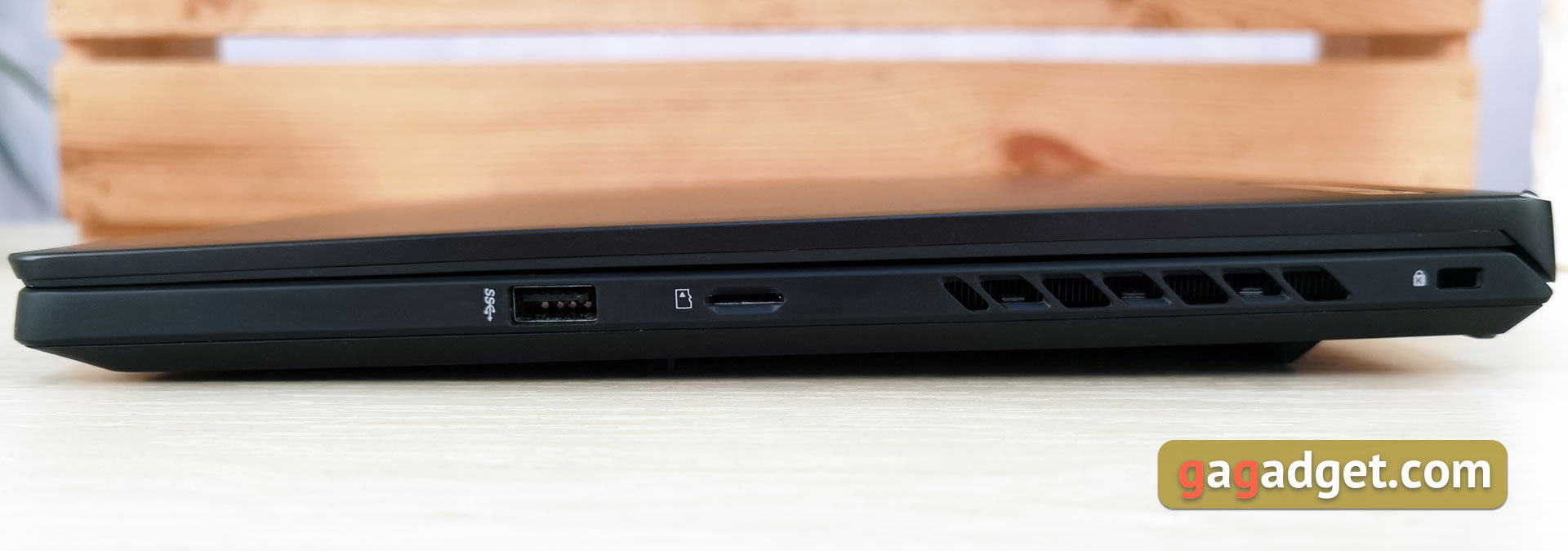 ASUS ROG Zephyrus M16 review: 16-inch caliber killing power-9