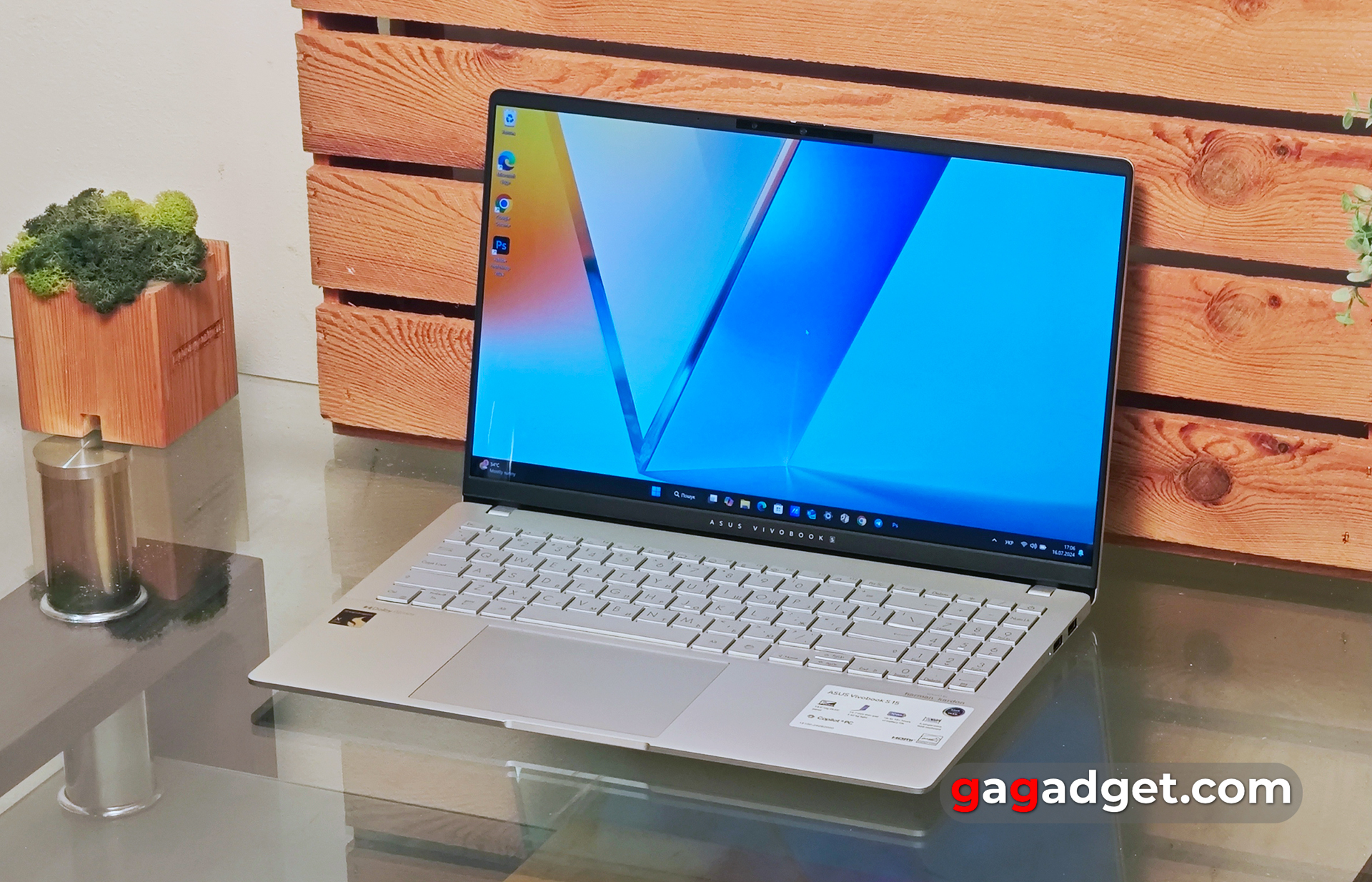 Огляд ASUS Vivobook S 15: дизайн