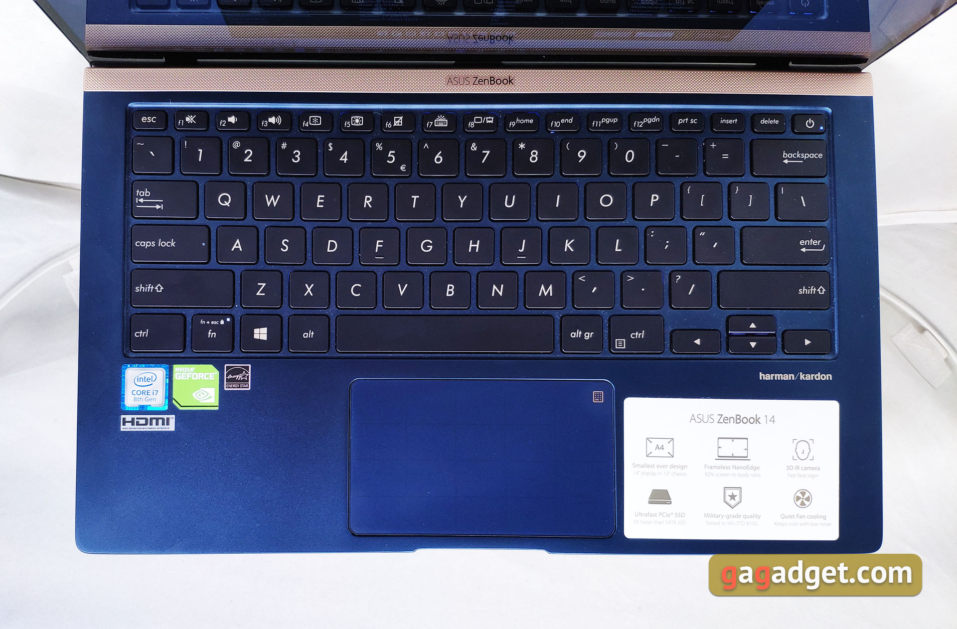asus-zenbook-14-ux433fd-18.jpg