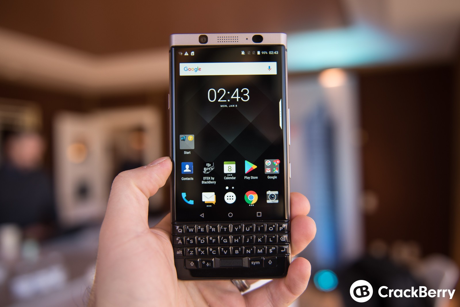 blackberry-keyone-bronze-edition-1.jpg