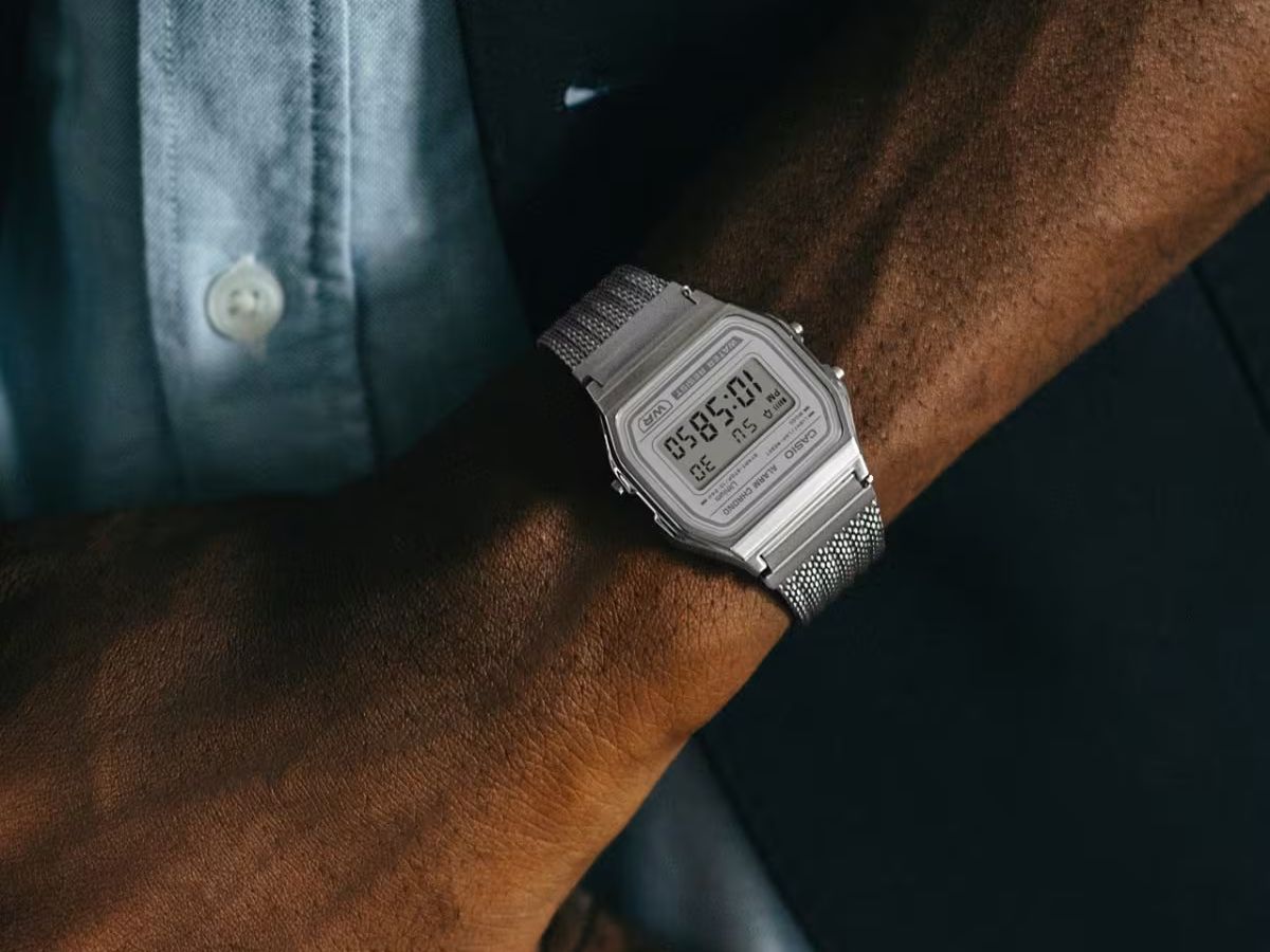 Casio A158 WEM годиник вид спереду