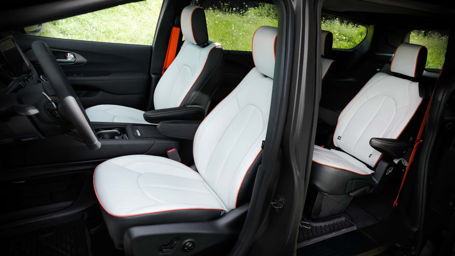 Chrysler Pacifica Grizzly Peak Overview