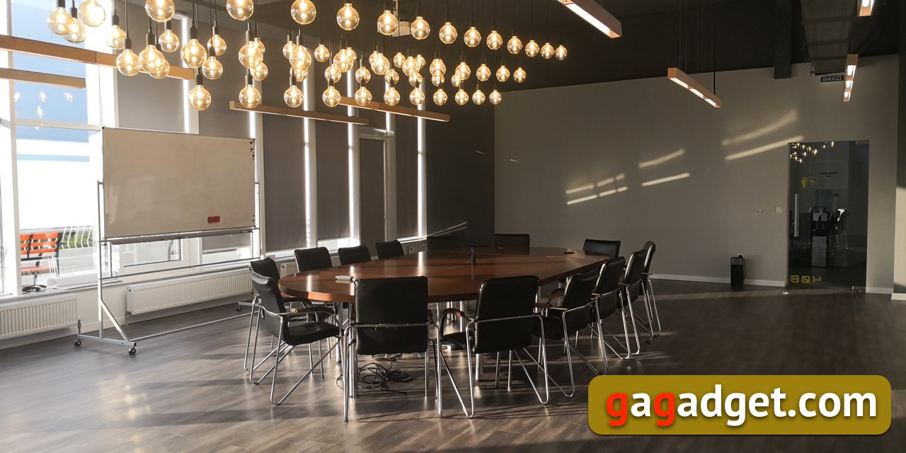 citrus_office_24.jpg