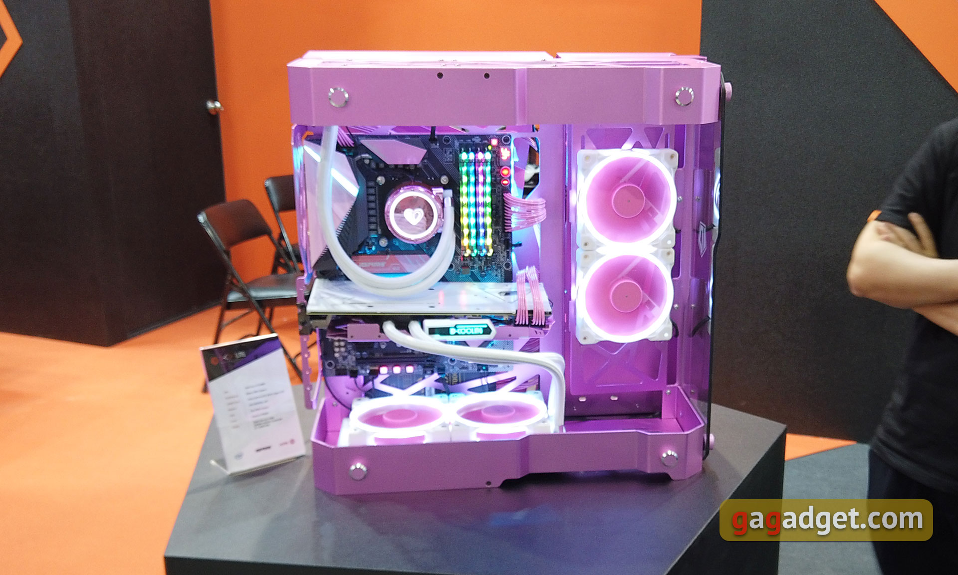 Computex 2019: праздник моддинга, красивых девушек и задротов-9