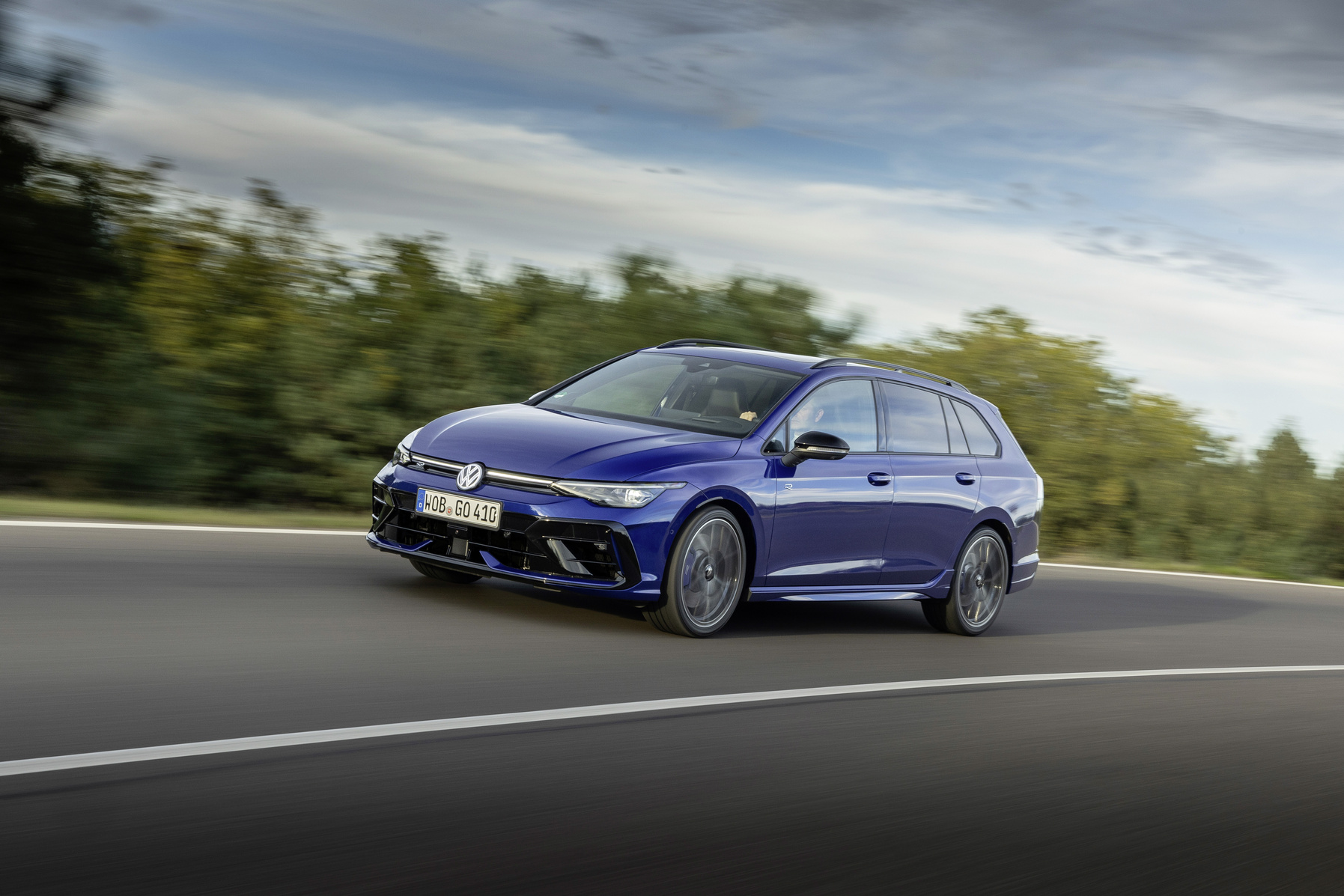 Volkswagen Golf R Variant (2025)
