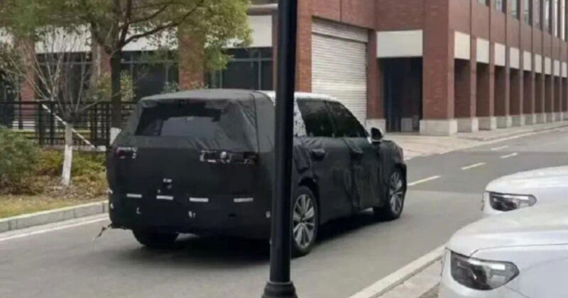 Xiaomi YU9 SUV body.