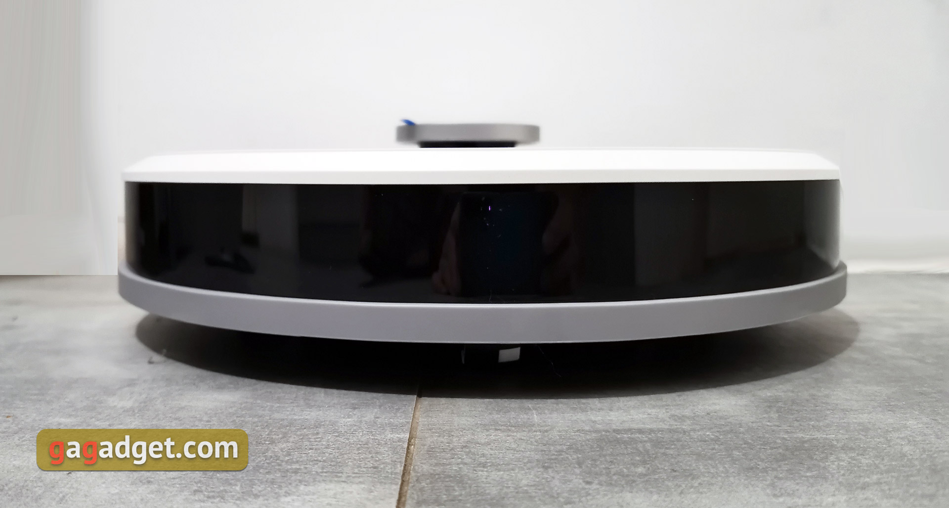 Огляд Ecovacs DEEBOT OZMO 900: робот-пилосос із вологим прибиранням та картографічними навичками-11