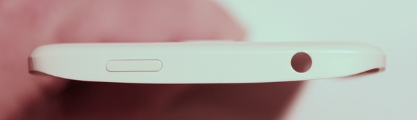 Живые фотографии смартфона Geeksphone Revolution с возможностью выбора операционной системы-3