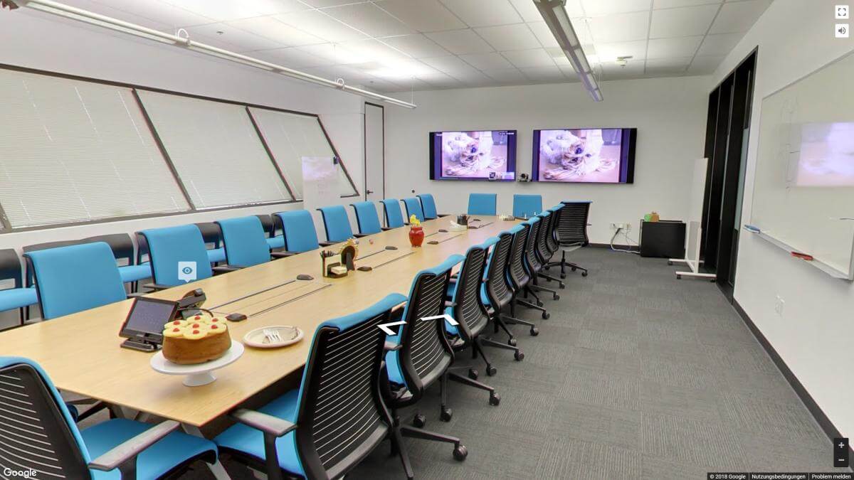 google-io-room-2.jpg