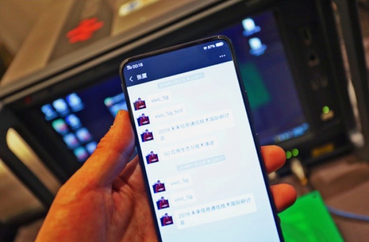 gsmarena_001.jpg