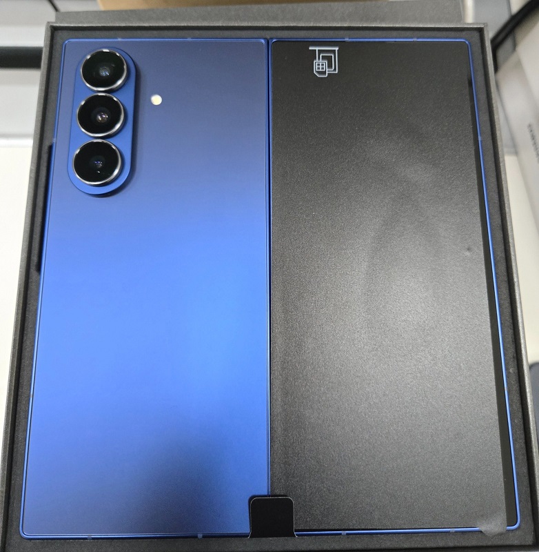 Фотографія Galaxy Z Flip 7