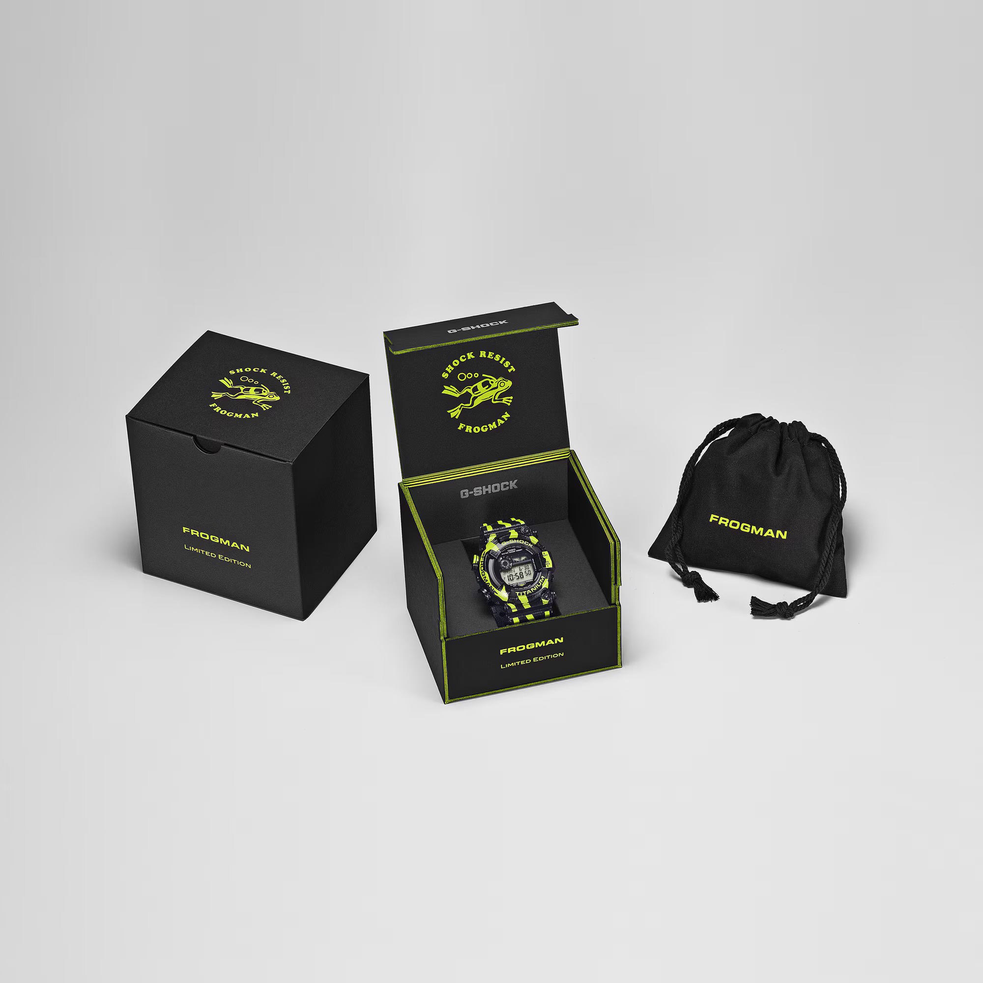 Casio G-Shock Frogman GW-8200TPF-1 годинник у пакуванні