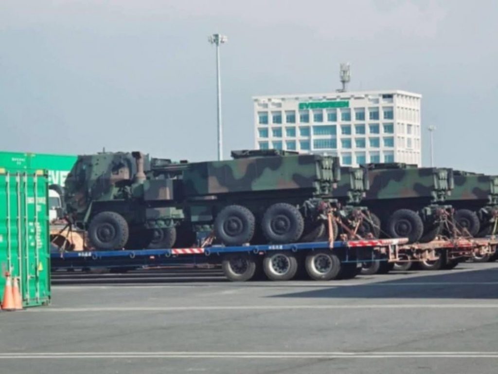 Первые реактивные системы M142 HIMARS на Тайване
