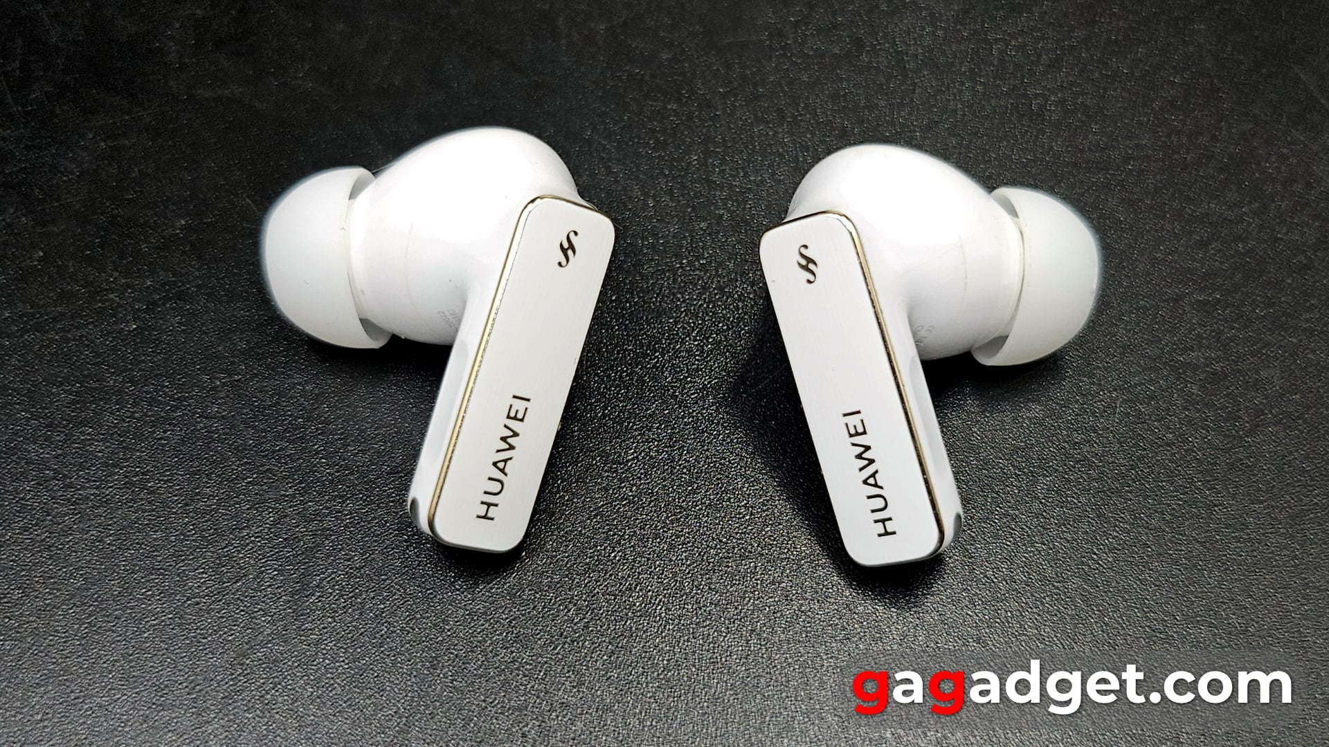 Annulation du bruit avec effet mémoire : avis sur le casque Huawei FreeBuds Pro 4 TWS-12