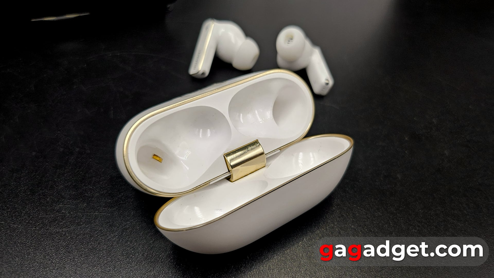 Annulation du bruit avec effet mémoire : avis sur le casque Huawei FreeBuds Pro 4 TWS-6