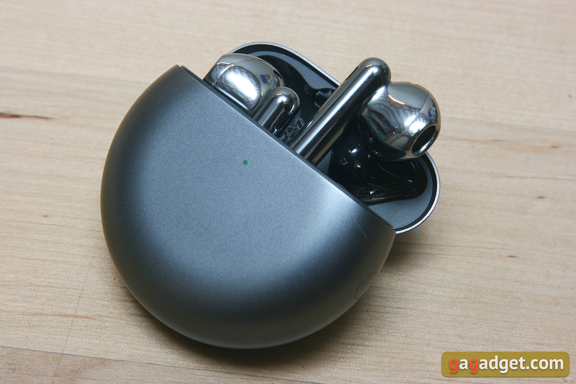 TWS-вкладыши с активным шумоподавлением: обзор Huawei Freebuds 4-12
