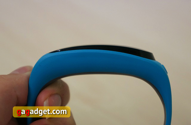 Обзор "умного" браслета Huawei TalkBand B1-5