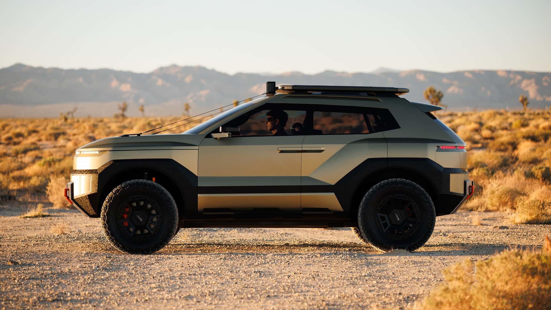 Концепт Crater із захисними пластинами