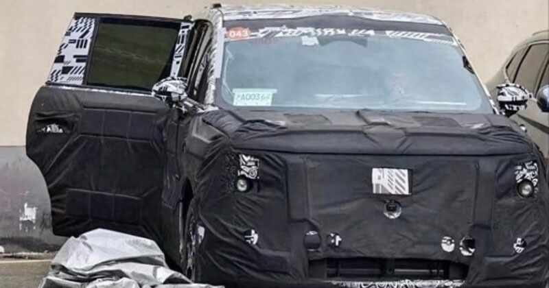 Xiaomi YU9 SUV test drive