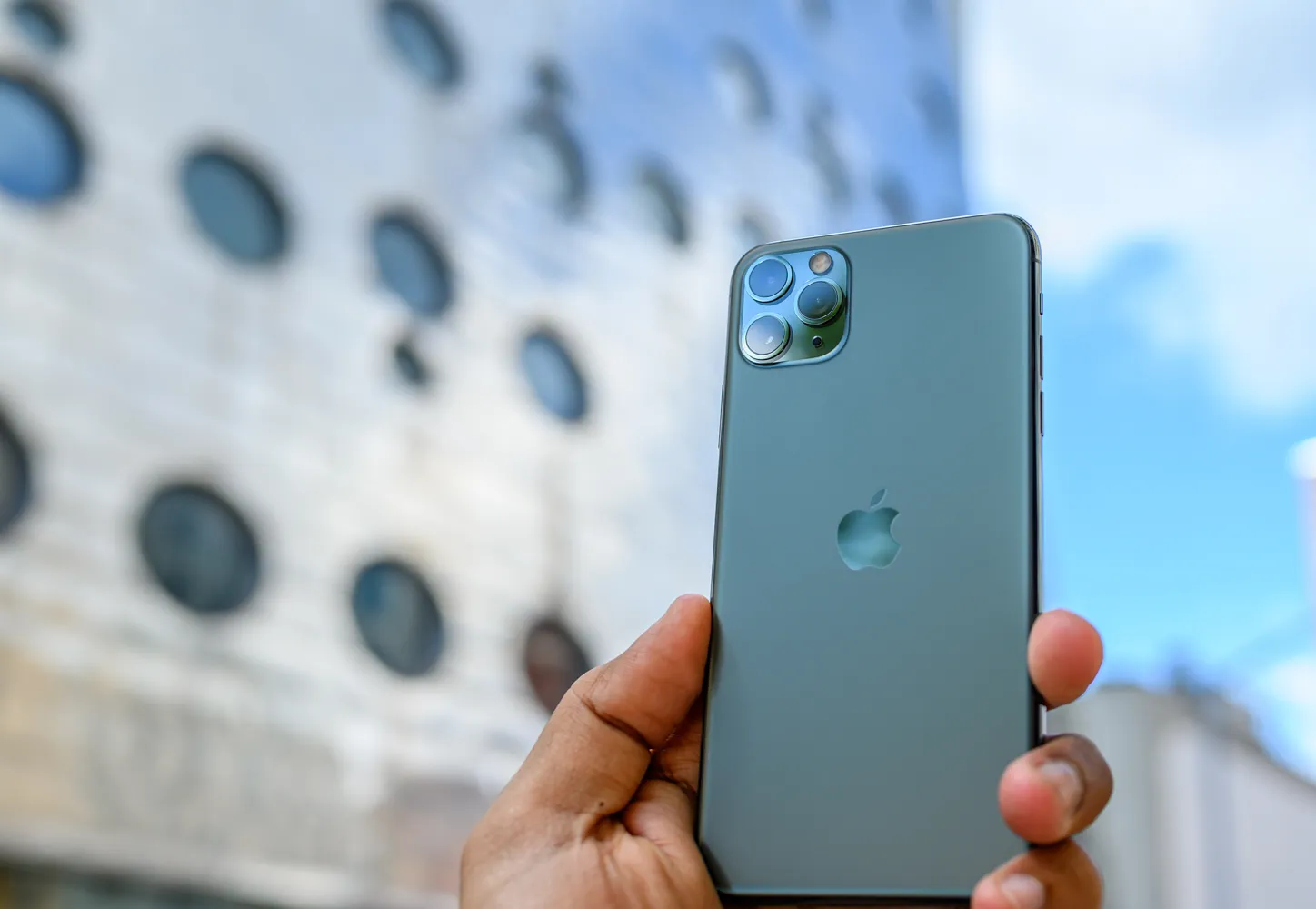 iPhone 11 Pro Max. Ілюстрація: Digital Trends
