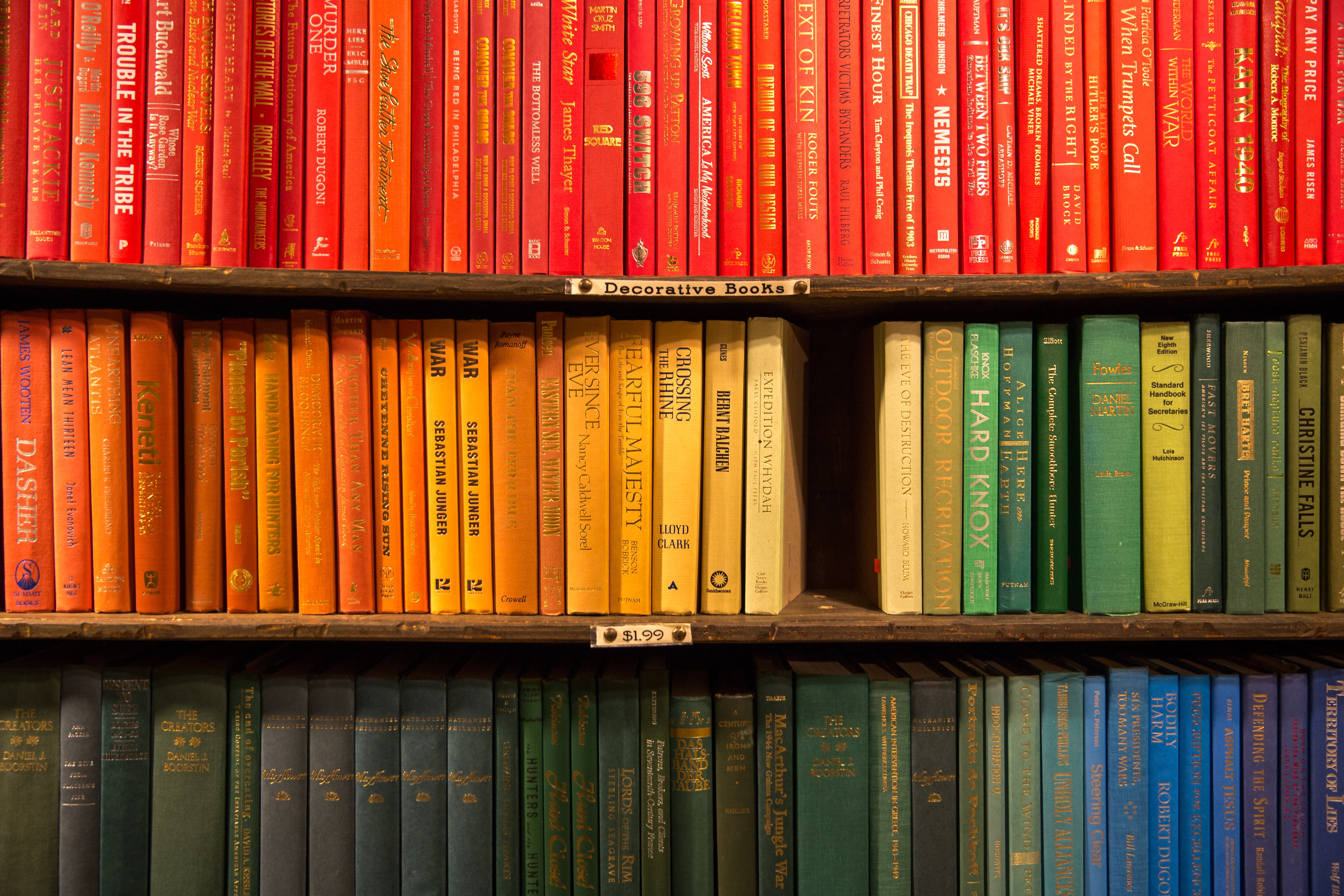 Des livres frauduleux écrits par une intelligence artificielle inondent Amazon